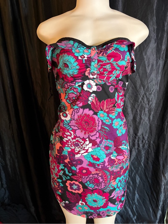Roxy Dresses & Skirts - Roxy Strapless Floral Bodycon Dress in Pink, Teal & Black